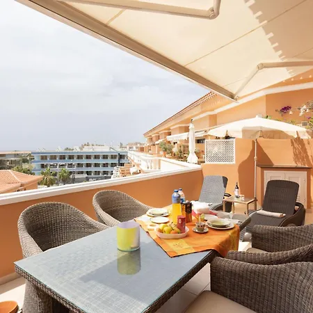Apartment Exklusives Attic Mit Atemberaubendem Meerblick By Interhome Playa de las Américas